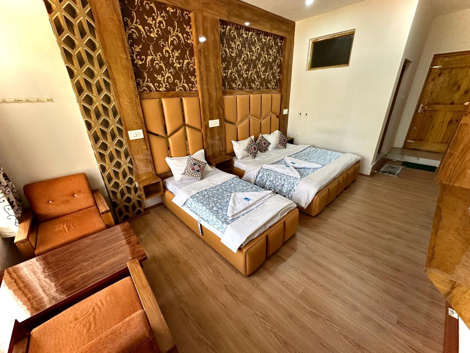 Hotel Gulmarg Residency, Kunzer 굴마르그 외부 사진